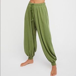 Ready For Rib Jogger (Worn Once)